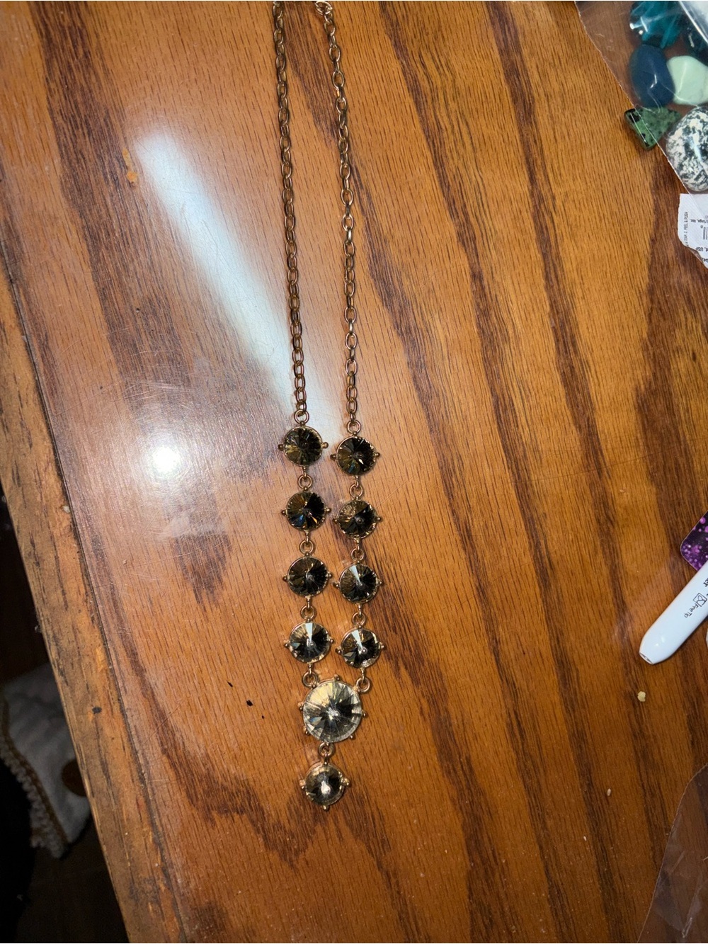 Gold-Tone Necklace with Black Faceted Stones 11 1/2 inches